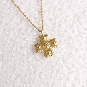 Julie Vos | Canterbury - Gold Cross Necklace
